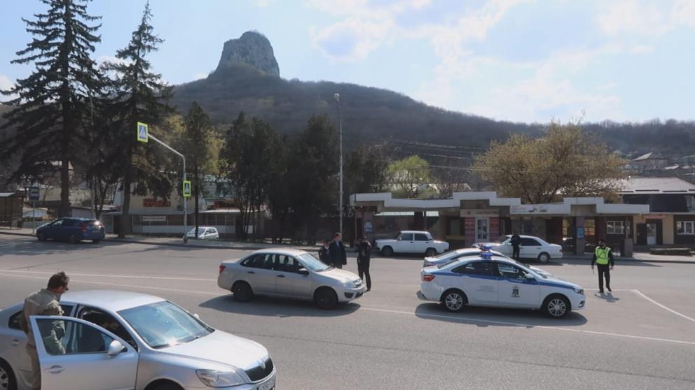 В Железноводске около храмов и кладбищ будут дежурить патрульные группы