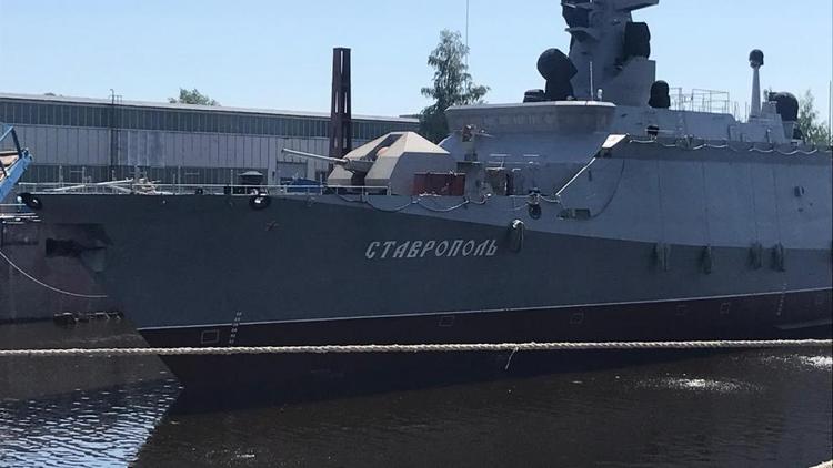 Новый ракетный корабль «Ставрополь» спустили на воду в Татарстане
