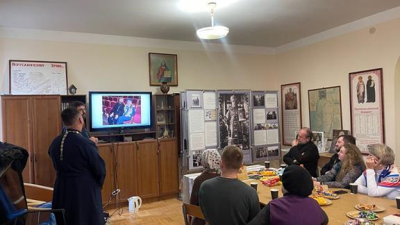 Председатель миссионерского отдела епархии встретился с молодёжью Невинномысска