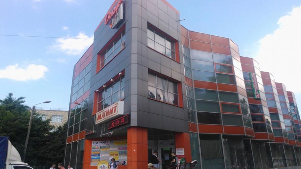 Ставрополь избавляется от кричащей рекламы на зданиях