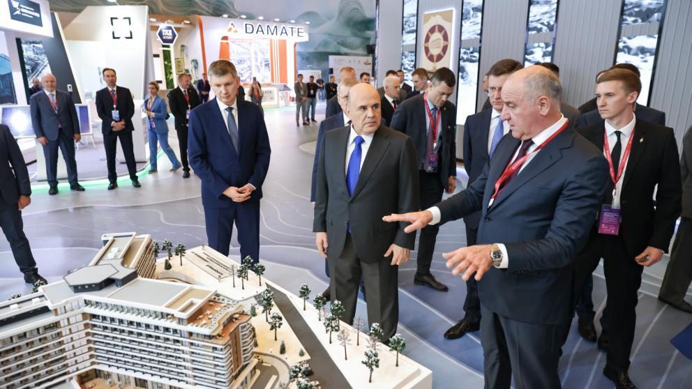 Мохито, кола и печенье: какие угощения выбирали участники Кавказского инвестиционного форума