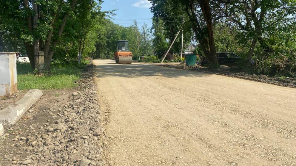 В Новоалександровском округе Ставрополья начался ремонт дороги