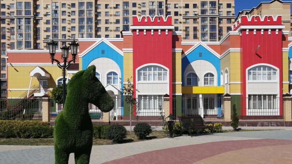 Губернатор Владимиров поставил задачи по капремонту школ и детсадов на Ставрополье