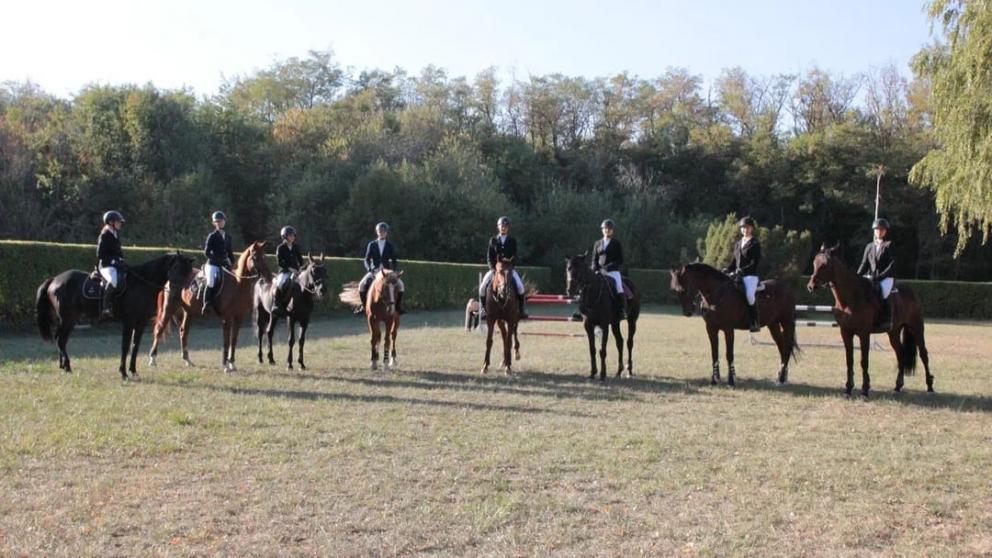 Ставропольчанки отличились на соревнованиях по конкуру
