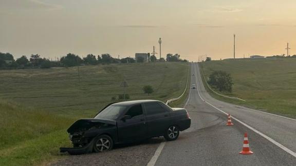 Пьяный водитель автомобиля пострадал в ДТП в Будённовском округе Ставрополья