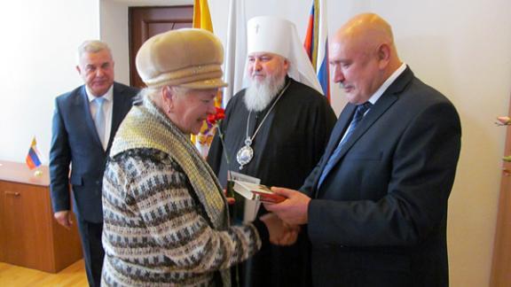 Первые свидетельства участников программы переселения соотечественников вручены на Ставрополье