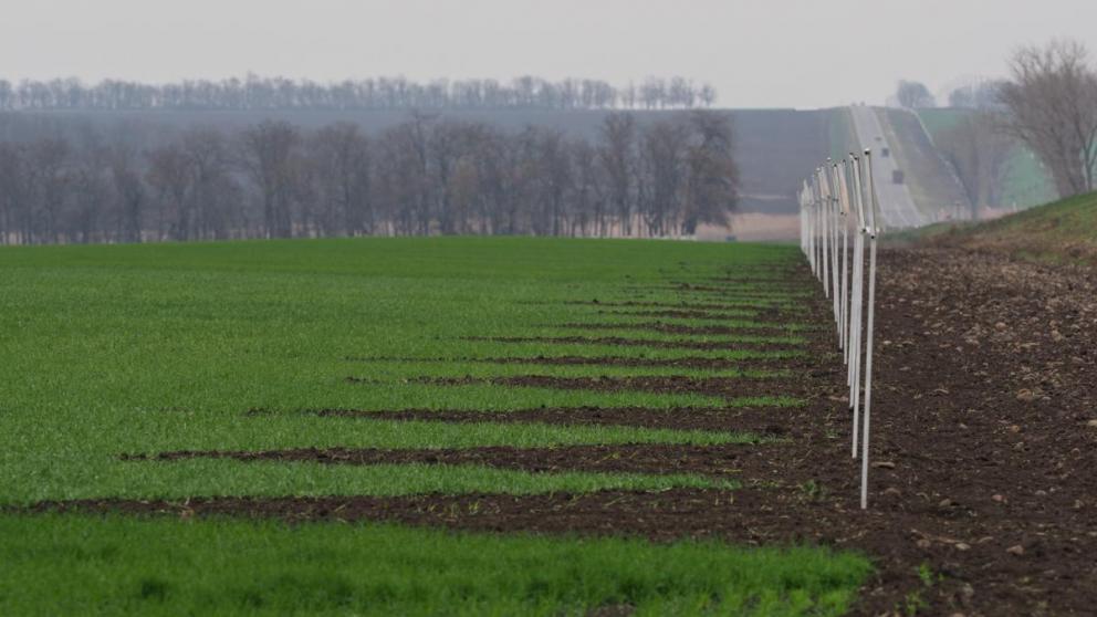 Аграрии Туркменского округа Ставрополья приступили к севу озимых