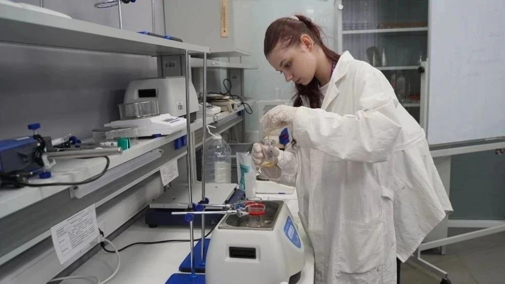 Школьница из Минеральных Вод разработала инновационный BB‑крем с наночастицами