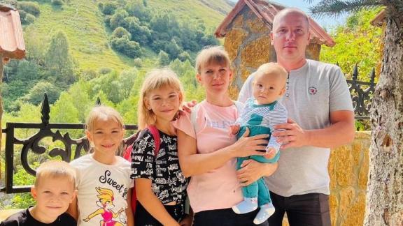 Семья из Новоселицкого округа развивает подворье благодаря соцконтракту