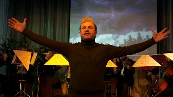 Александр Ростов с успехом представил Василия Тёркина на сцене Ставропольского Дома народного творчества