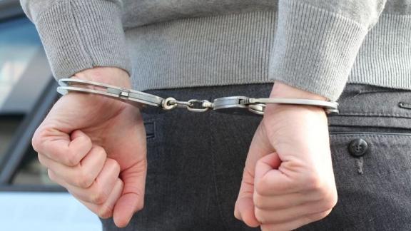 На Ставрополье 33-летний мужчина вымогал деньги у подростка