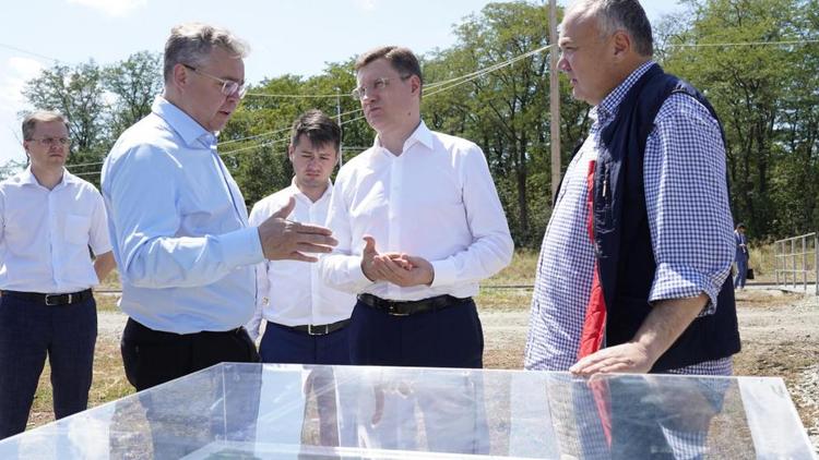 Вице-премьер РФ Александр Новак осмотрел инвестпроекты в Невинномысске