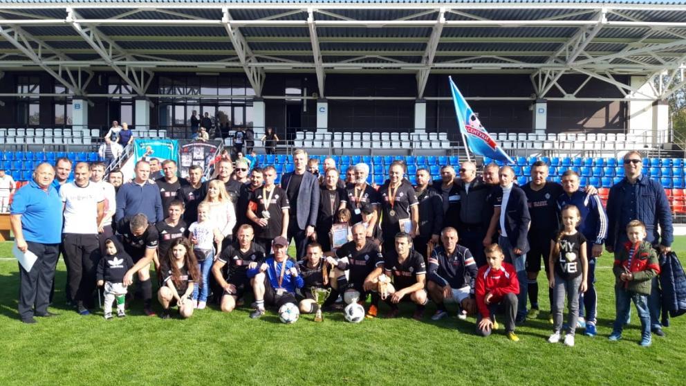 Изобильненские футболисты-ветераны стали чемпионами края