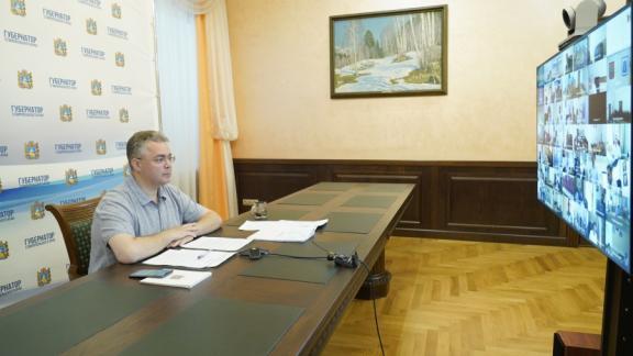На Ставрополье усилят контроль за отработкой поручений по «прямым линиям» губернатора