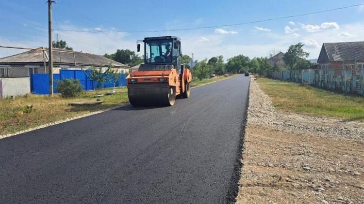 В селе Андроповского округа Ставрополья отремонтировали три дороги