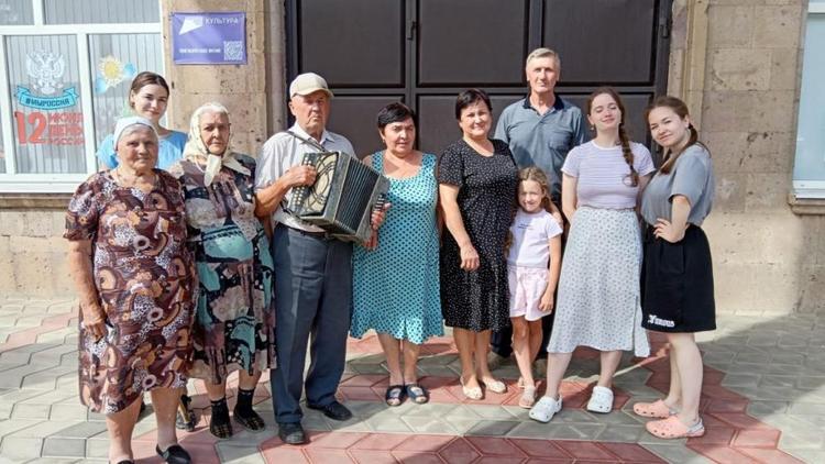 В Арзгирском округе побывали собиратели народного фольклора из Академии музыки имени Гнесиных