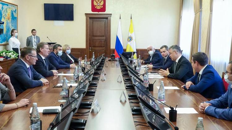 В пять больниц Ставрополья передали новое оборудование