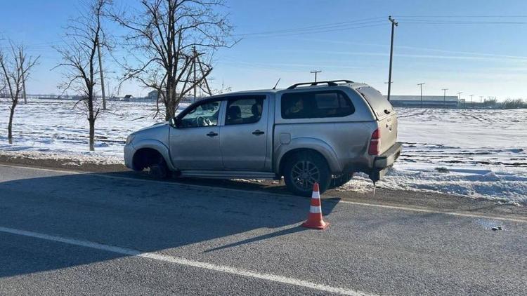 В Будённовском округе произошло ДТП из-за оторванного колеса автомобиля