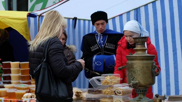 В Железноводске развернулась ярмарка в честь Дня края