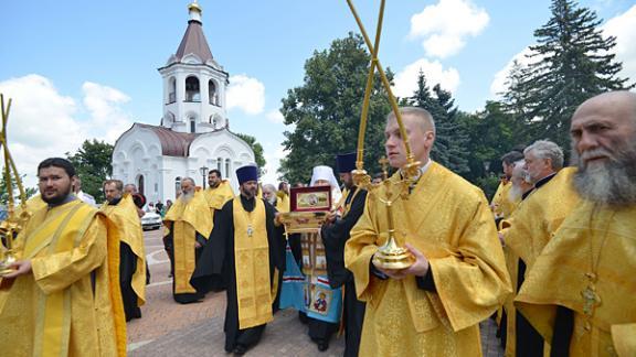 Ковчег с мощами князя Владимира проводили из Ставрополя в Москву