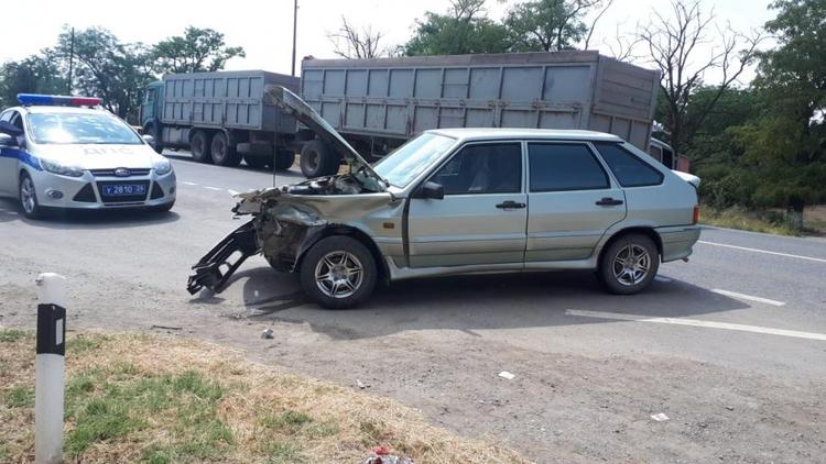 На Ставрополье в аварии пострадали 2 человека