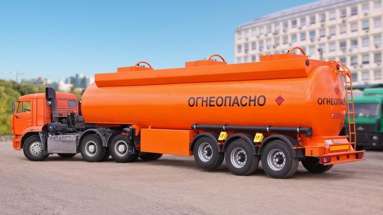 В Пятигорске сотрудник фирмы похитил пять тонн горючего