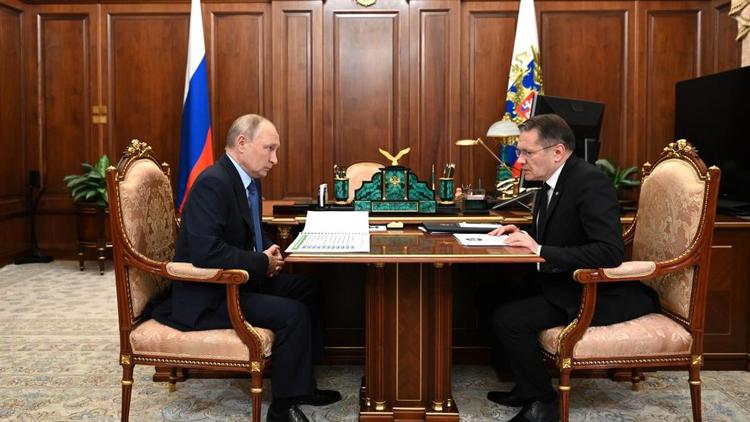 Владимир Путин провёл рабочую встречу с гендиректором «Росатома»