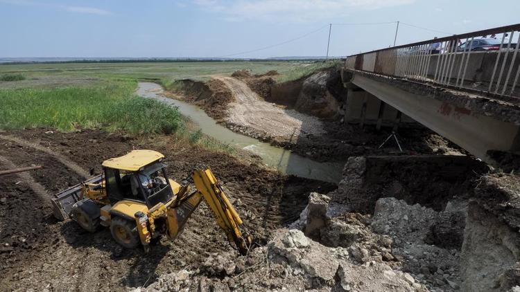 В Минераловодском округе ремонтируют дороги