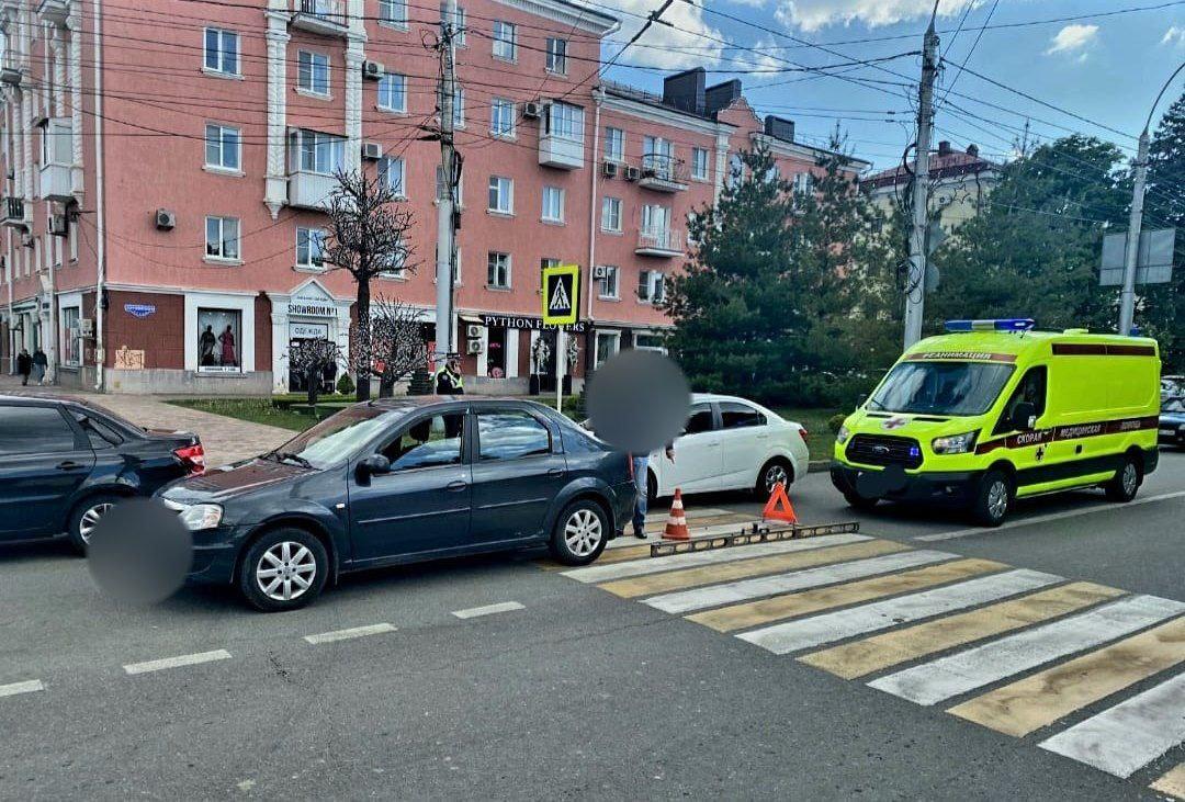 Водитель автомобиля сбил школьницу на пешеходном переходе в Ставрополе |  Ставропольская правда