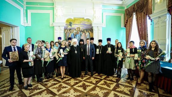 На Ставрополье врачам вручили медали «Патриаршая благодарность»