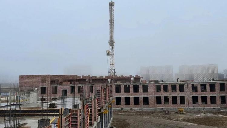 В Ставрополе продолжается строительство школы на 1550 мест