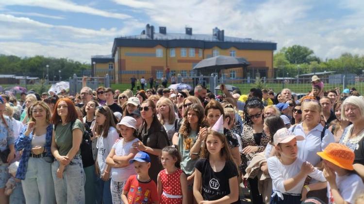В новую школу Кисловодска зачислено уже более 800 детей