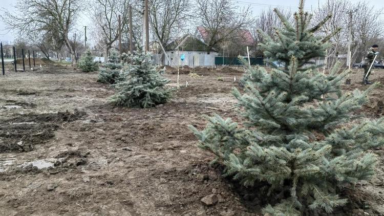 Сквер Победы расширяют в станице Курской на Ставрополье