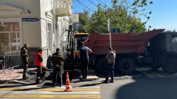 В Ставрополе коммунальщики ремонтируют ливневую канализацию 