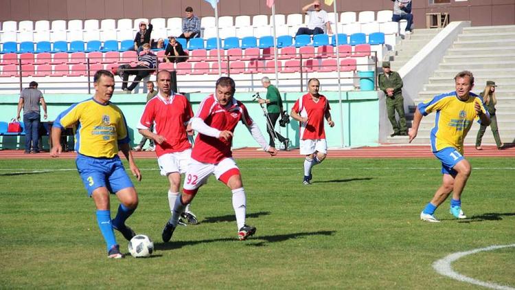 Первенство Ставрополья по футболу среди ветеранов выиграла команда правительства края