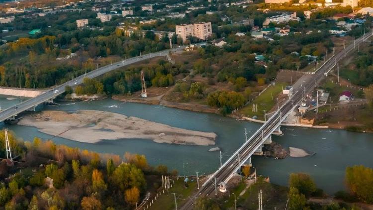 В Невинномысске спасли тонувшего спортсмена