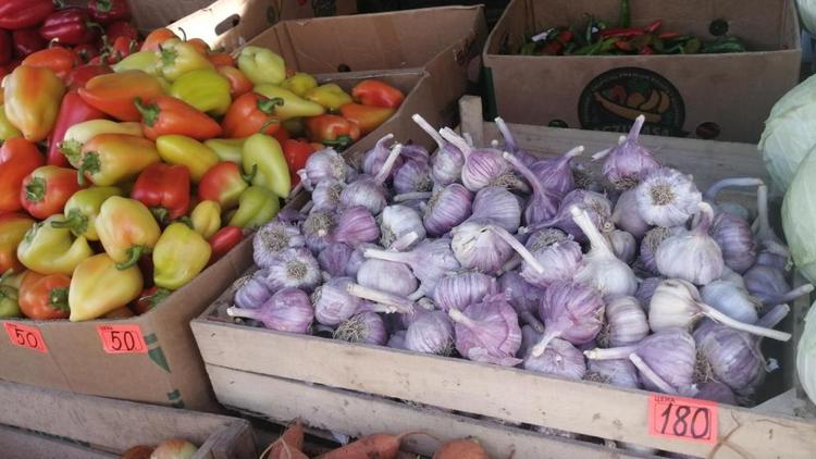 Покупателей ярмарки в Ставрополе угостят пловом и шашлыками