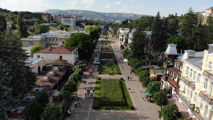 Рекордные 1,5 млн туристов посетили Кисловодск за девять месяцев