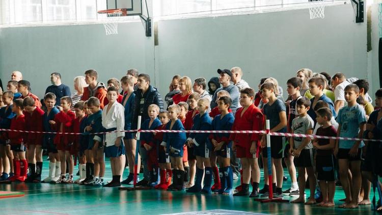 В Ставрополе состоялся турнир по боевому самбо на кубок Главы краевого центра