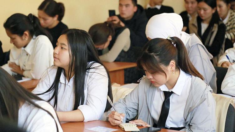 Неделю математики провели преподаватели Ставрополья в Киргизии