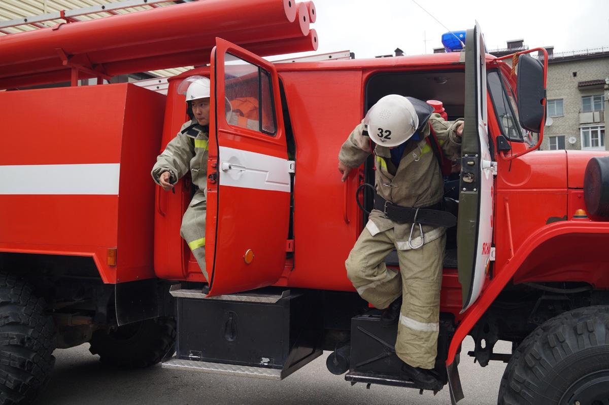 Пожар в Предгорном округе Ставрополья локализовали на площади 3,5 тысячи  квадратных метров | Ставропольская правда