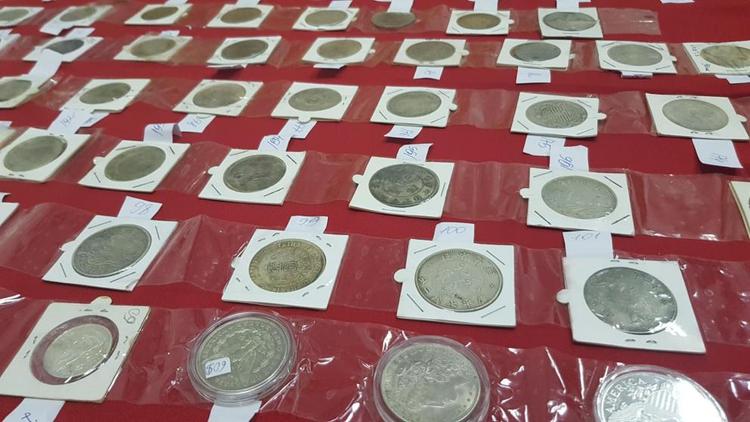 На Минераловодской таможне изъяли старинные монеты