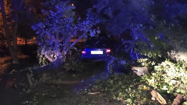 Пьяный водитель в Ставрополе врезался в маршрутку