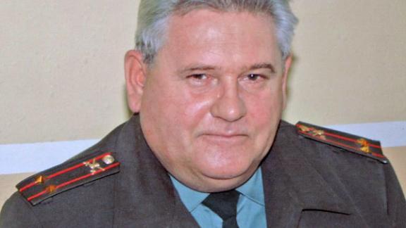 Подполковник запаса Николай Баштовой призывникам словно отец родной