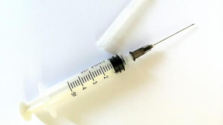 Оба компонента прививки от COVID-19 получили 1 миллион 110 тысяч ставропольцев