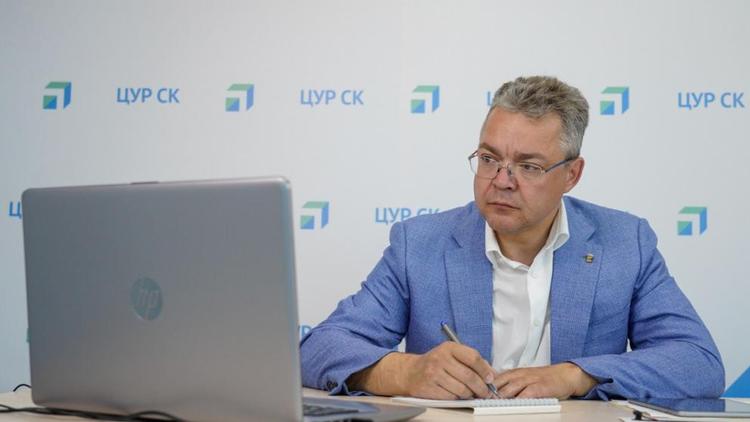 Губернатор Ставрополья утвердил перечень поручений по итогам прямой линии в соцсетях