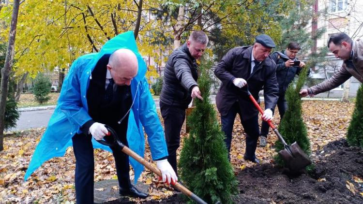 На Ставрополье нанес визит главный внештатный трансплантолог Минздрава РФ Сергей Готье