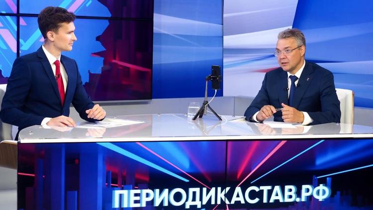 Проблему с протекающей крышей барака решат в Невинномысске