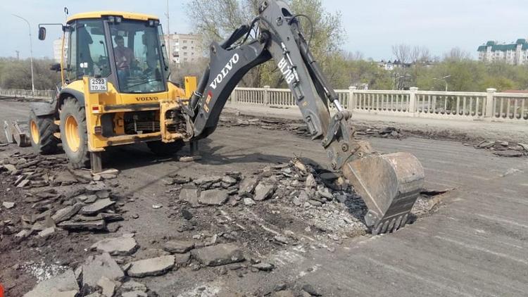В Невинномысске реконструируют ещё один путепровод