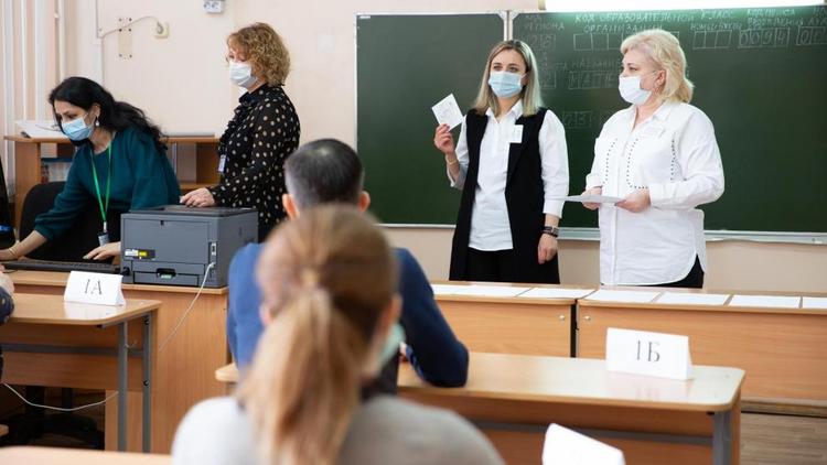 Родители ставропольских школьников сдали ЕГЭ по математике